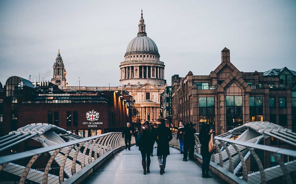 London | Millennium Bridge